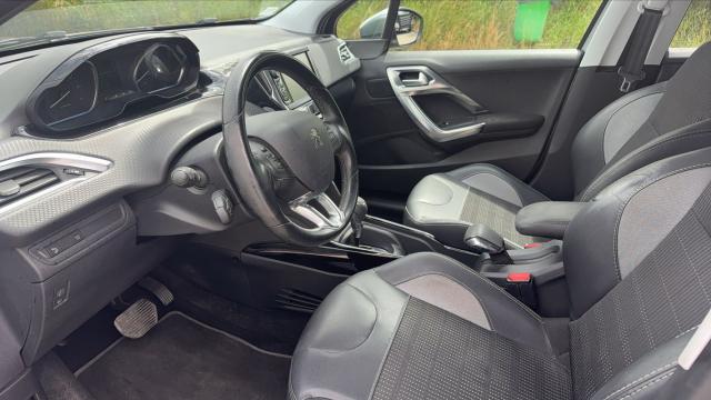 Peugeot 2008 image 5