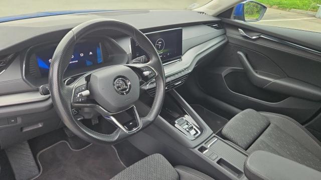 Skoda Octavia image 1