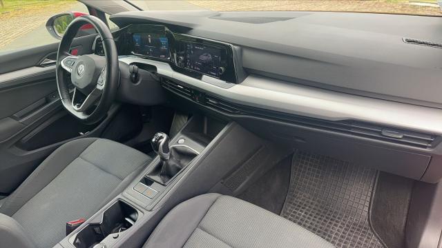 Volkswagen Golf image 6