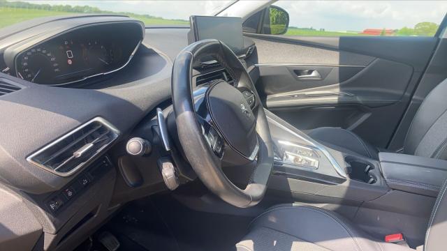 Peugeot 3008 image 9