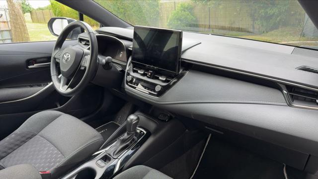 Toyota Corolla image 9