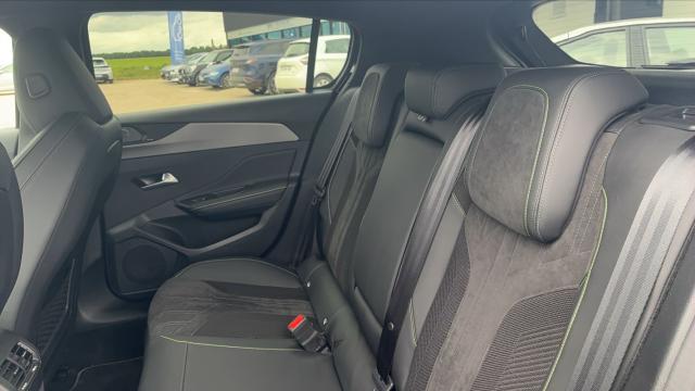 Peugeot 308 image 1