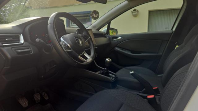 Renault Clio image 1