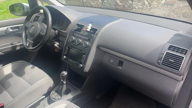 Volkswagen Touran image 6