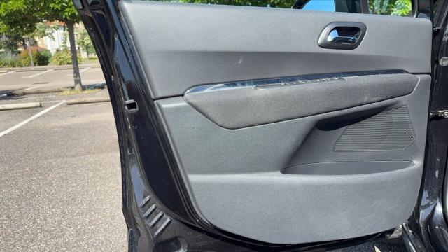 Peugeot 3008 image 8