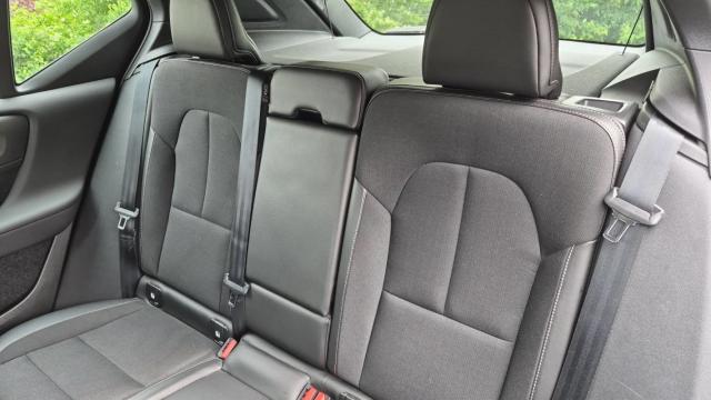 Volvo Xc40 image 9