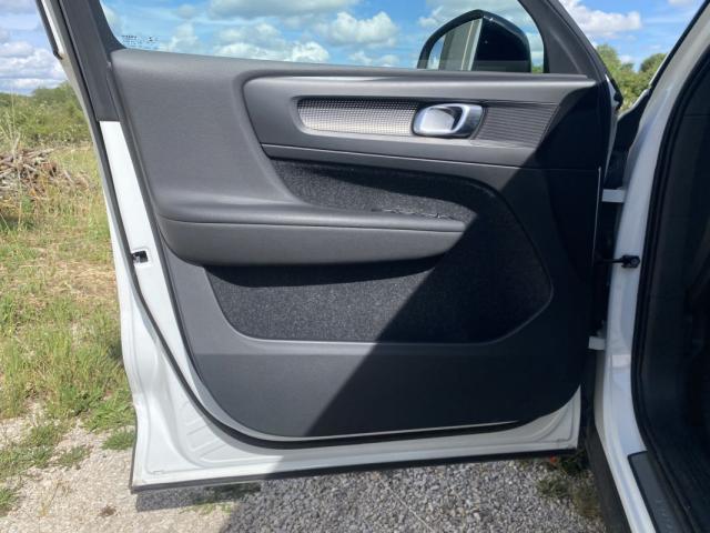 Volvo Xc40 image 5