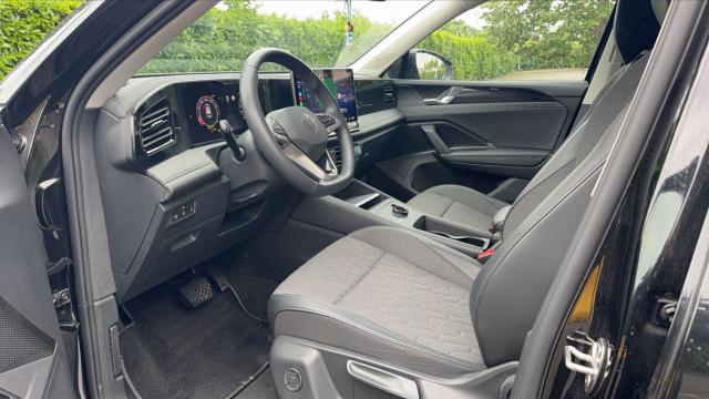 Volkswagen Tiguan image 9