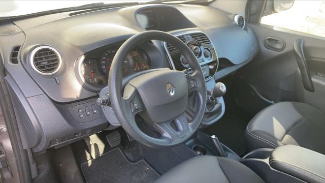 Renault Grand Kangoo image 2