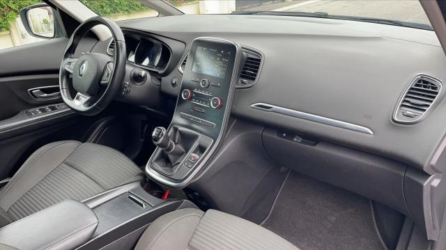 Renault Scénic image 7