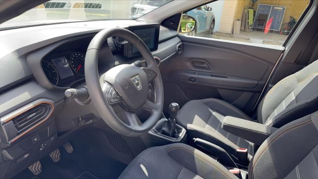Dacia Sandero image 7