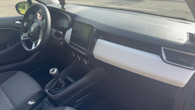 Renault Clio image 8