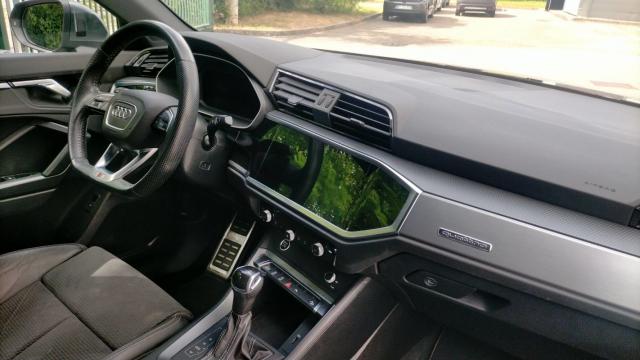 Audi Q3 image 8