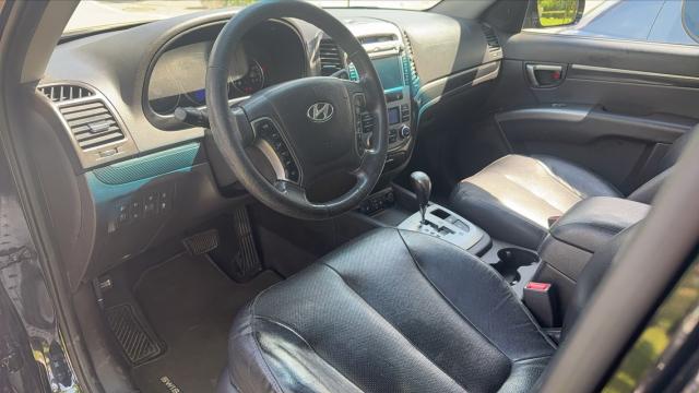 Hyundai Santa Fe image 2