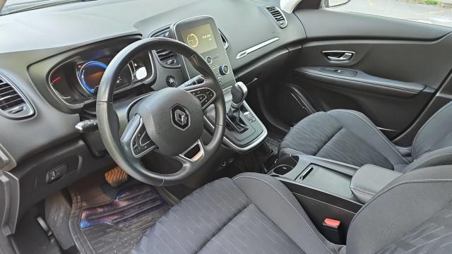 Renault Scénic image 9