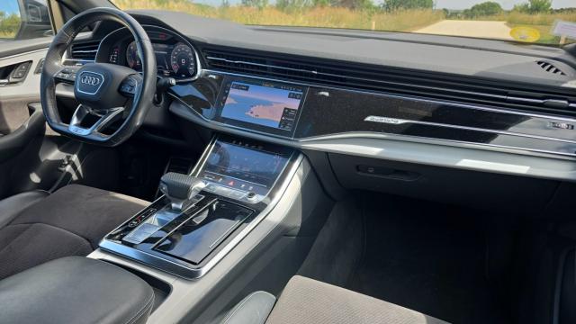 Audi Q8 image 9