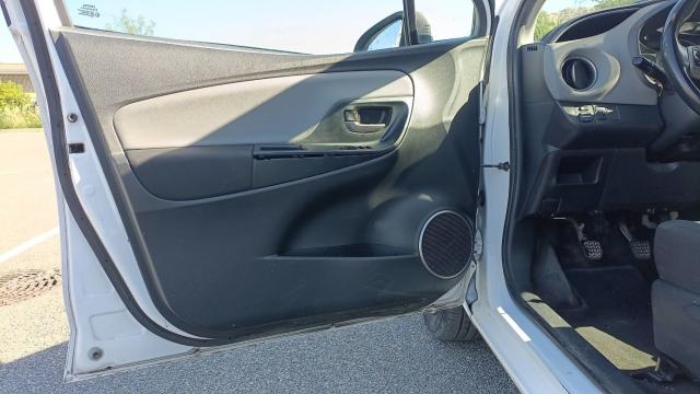 Toyota Yaris image 8