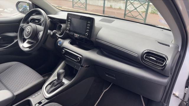 Toyota Yaris image 7