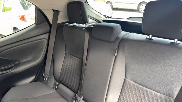 Toyota Yaris image 2