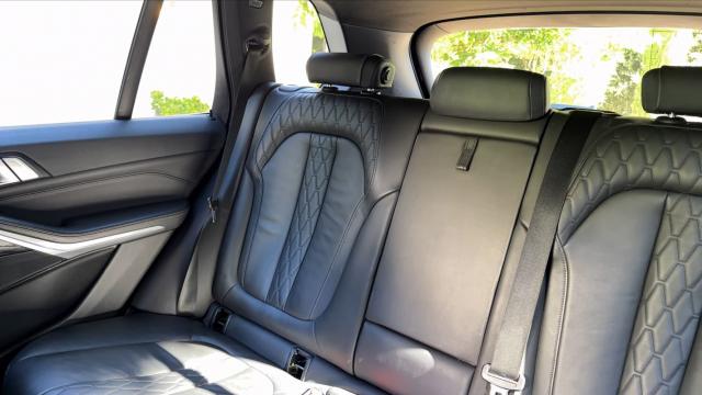 Bmw X5 image 2