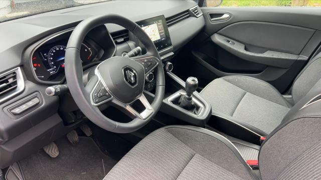 Renault Clio image 9