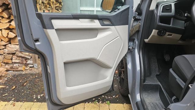 Volkswagen Transporter image 4