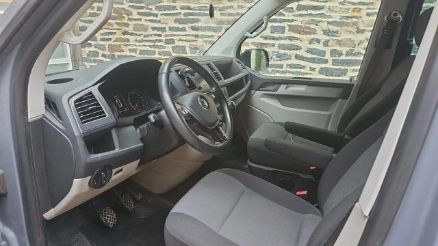 Volkswagen Transporter image 6