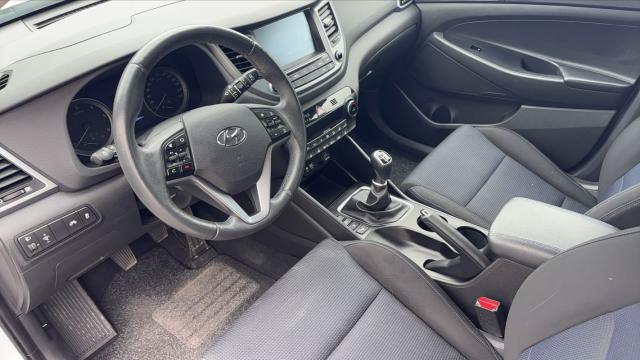 Hyundai Tucson image 9