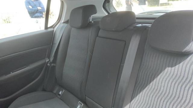 Peugeot 308 image 3