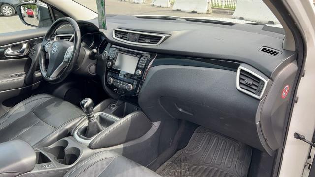 Nissan Qashqai image 1