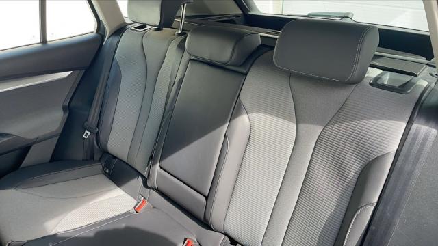 Skoda Enyaq image 7
