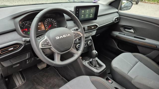 Dacia Sandero image 6