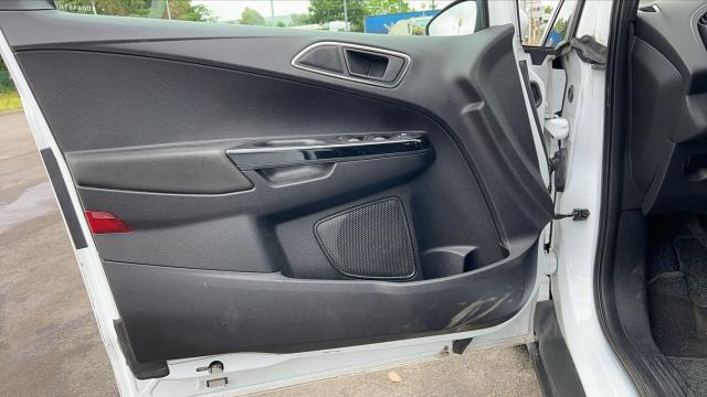 Ford B-Max image 2