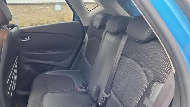 Renault Captur image 1