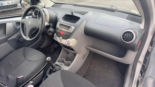 Peugeot 107 image 1