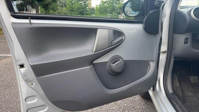 Peugeot 107 image 7