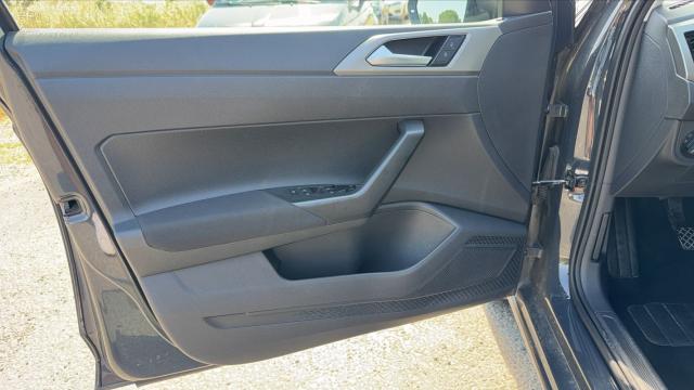 Volkswagen Polo image 7