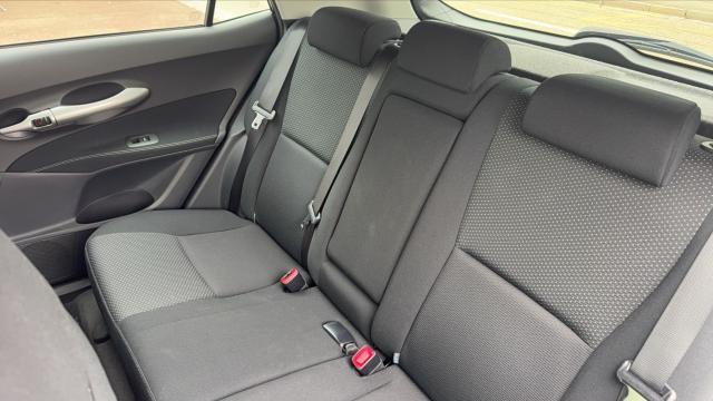 Toyota Auris image 4