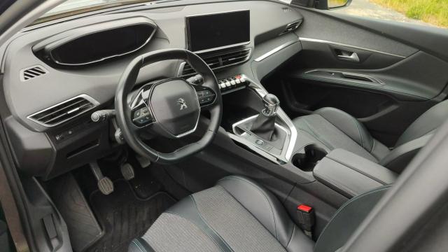 Peugeot 5008 image 7
