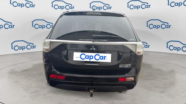 Mitsubishi Outlander image 5