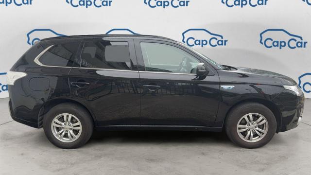Mitsubishi Outlander image 8