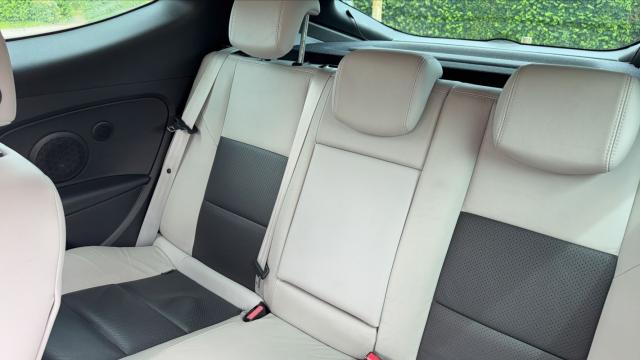 Renault Mégane Coupé image 2