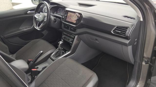 Volkswagen T-Cross image 1
