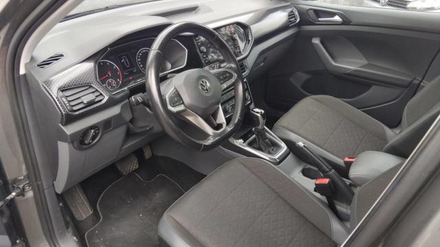 Volkswagen T-Cross image 9