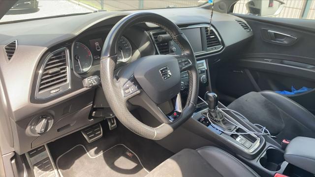 Seat Leon image 1