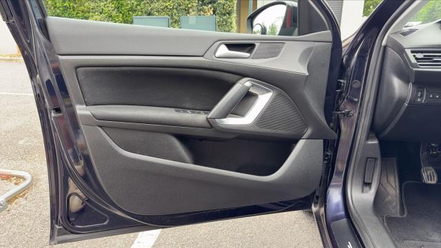 Peugeot 308 image 3