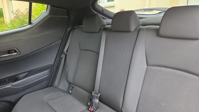 Toyota C-Hr image 1