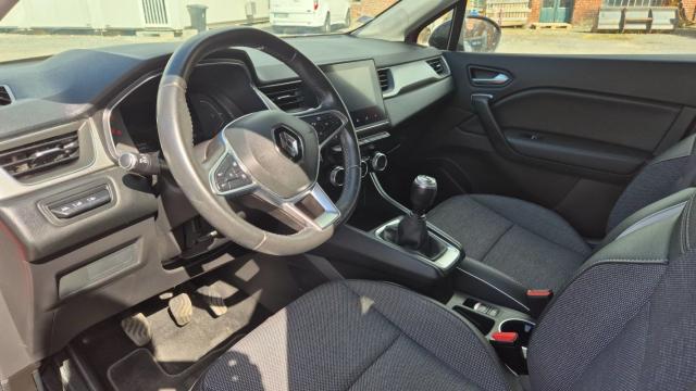 Renault Captur image 9