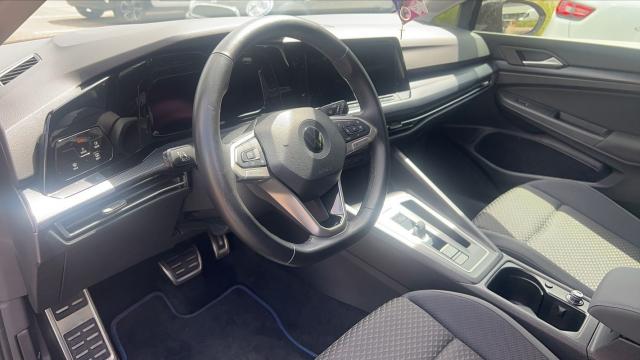Volkswagen Golf image 6