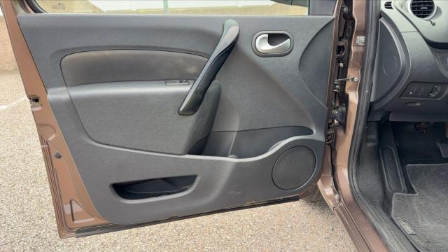 Renault Kangoo image 7